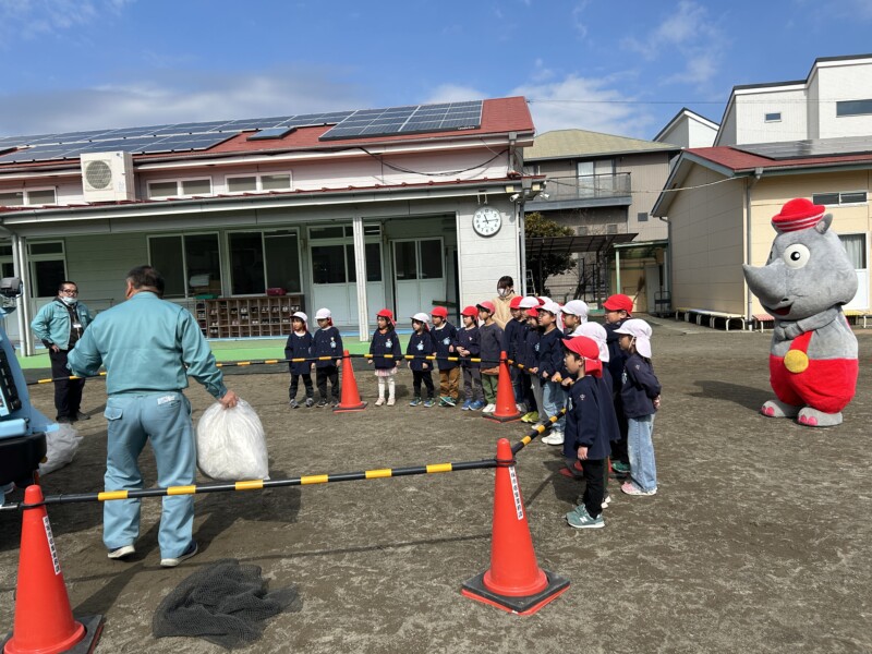 ☘ごみ収集車見学☘